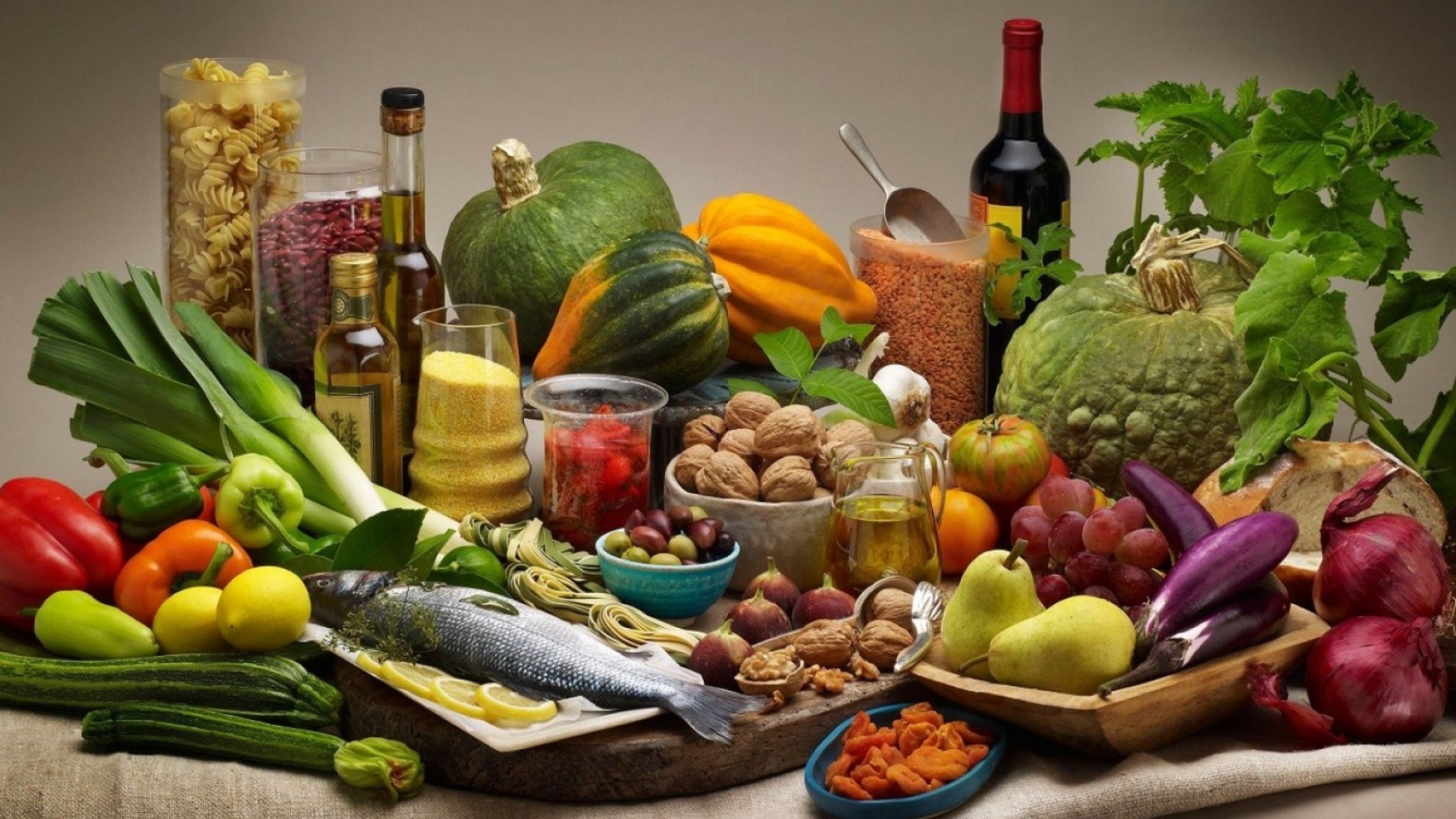 Vitiligo and Nutrition | Vitiligo Center - Psychodermatologic centre ...